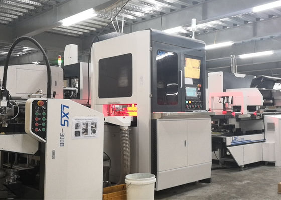 Полностью автоматический твердый бумажный размер 750X450mm Cardbaord машины коробки шоколада