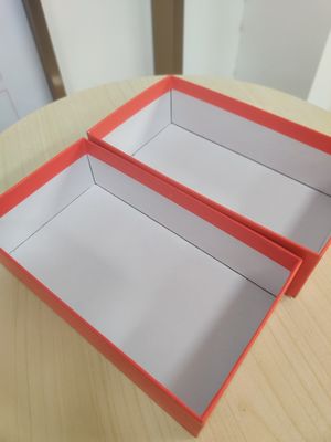 Машина маленькой коробки машины автоматической коммерчески коробки бумажная клея отжимая